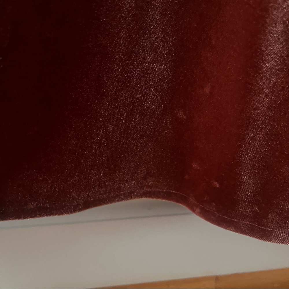 Jenny Yoo Malia Velvet Dress | English Rose | Size 4 | Front Slit - Picture 11 of 12